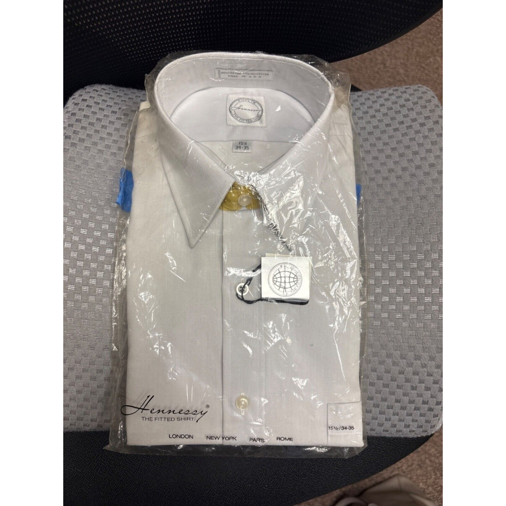 HENNESSY NWT long sleeve Button Down Shirt 15 1/2 34/35